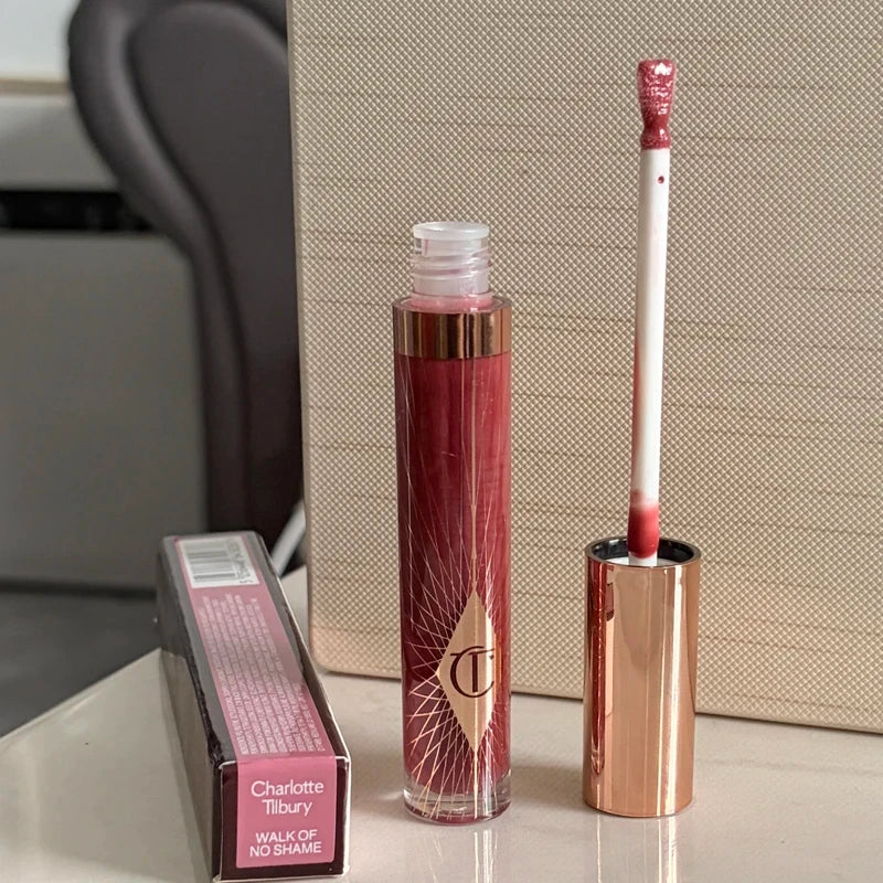 Set de maquillaje CT y cuidado de labios sedoso